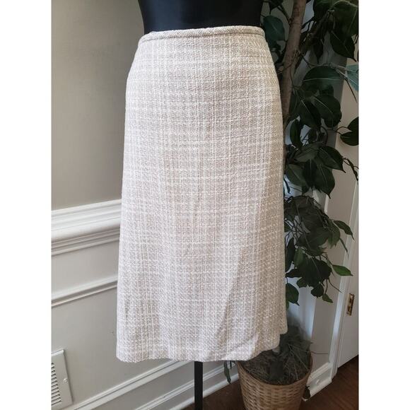 Tahari Arthur S. Levine Skirt Suit Set Womens 22W Beige Fringe Trim Notch Lapel - Picture 2 of 16